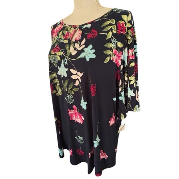 Charter Club Women’s Plus Blouse Top Bell Sleeve sz 2X Multicolored Floral NWT - Picture 3 of 8